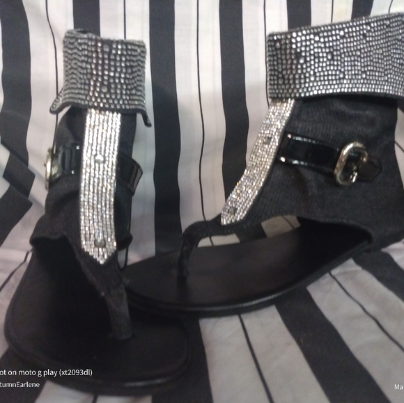 Fancy Sandals - Picture 4 of 4